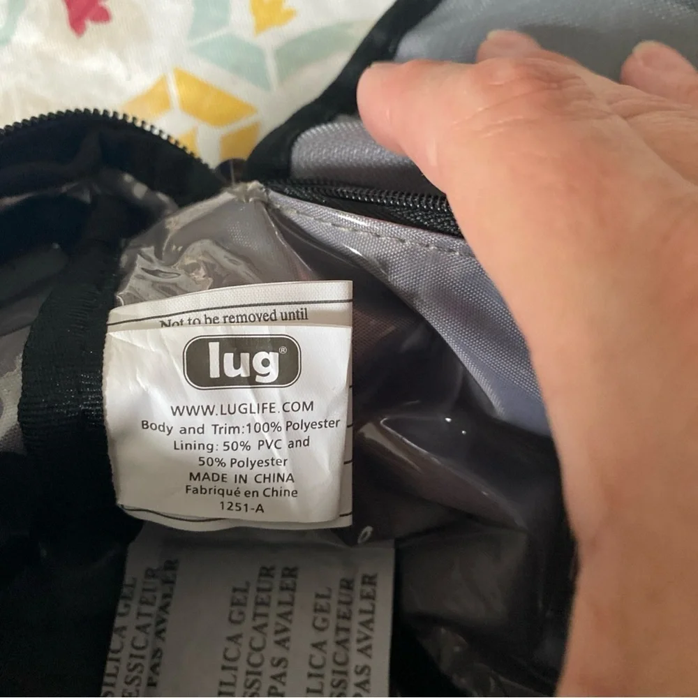 Lug Charcoal Toiletry Bag